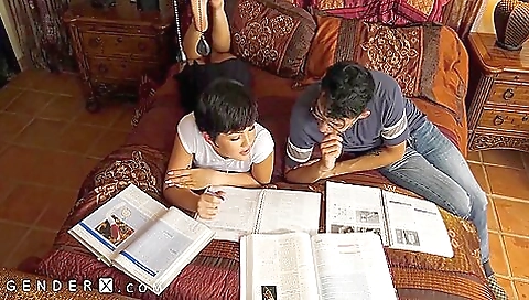 Sexy asian babe seduces stepbrother for a bareback vid