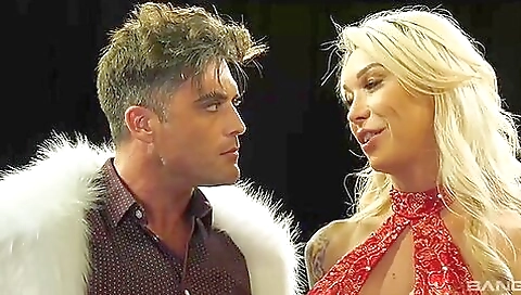 Blonde babe is deepthroating and riding on her boyfriend's dick